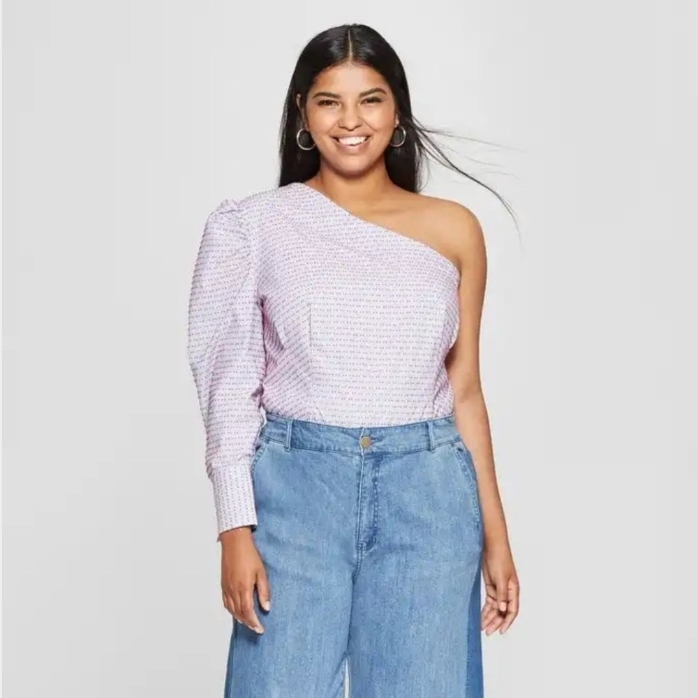 Long Sleeve Textured One Shoulder Top - Who What W
